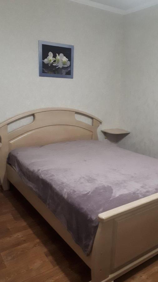 Апартаменты, 2 Комн. 6 Мест Kropyvnytskyi Luaran gambar