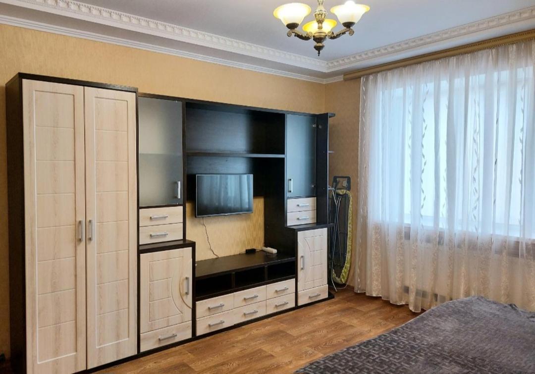 Апартаменты, 2 Комн. 6 Мест Kropyvnytskyi Luaran gambar